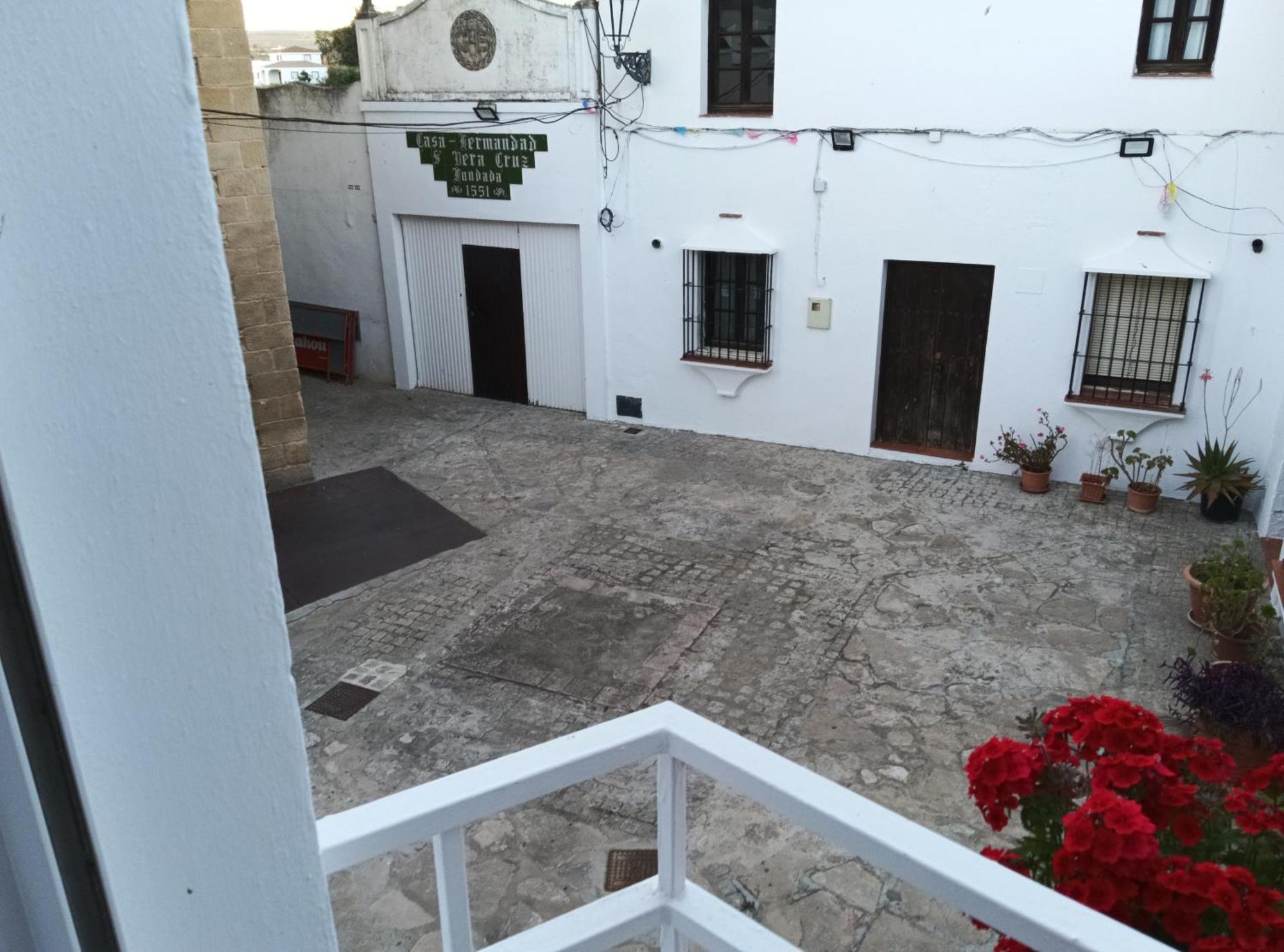 El Patio. Apartment Setenil De Las Bodegas